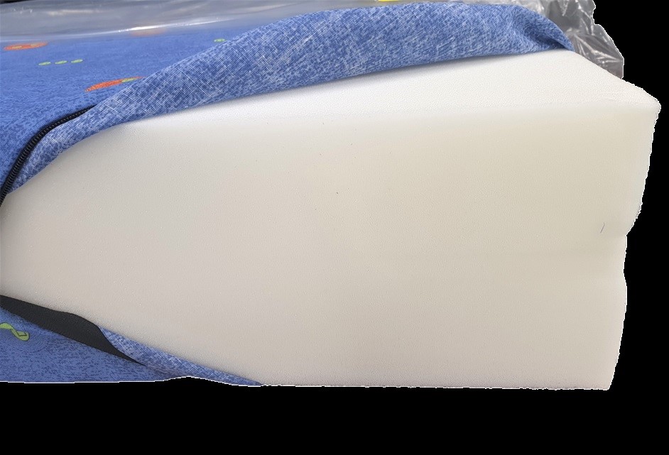 CARAVAN SINGLE FOAM MATTRESS COVERED 150MM HIGH 269.95 ScottsFRP